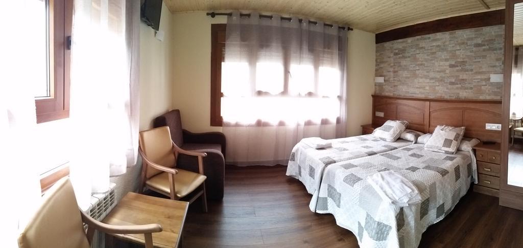 Hotel Sarao Escarrilla Esterno foto