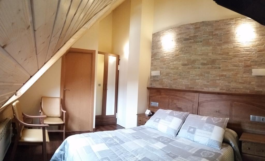 Hotel Sarao Escarrilla Esterno foto