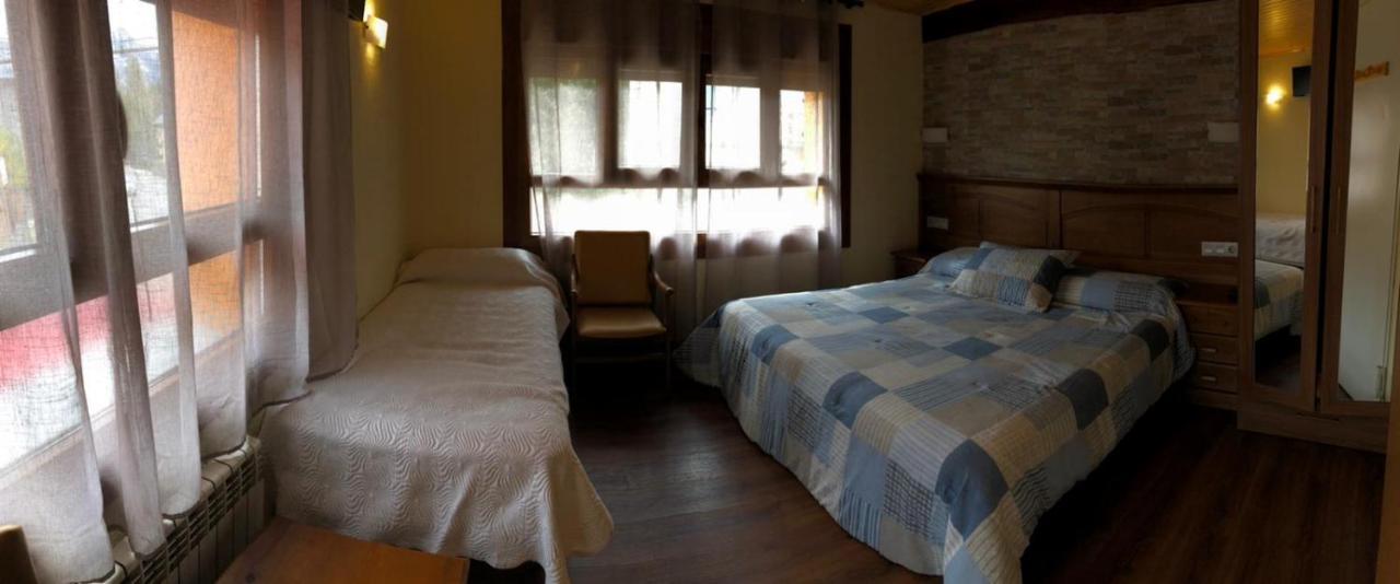 Hotel Sarao Escarrilla Esterno foto